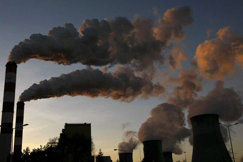 Activists unite on sidelines of Paris climate change conference