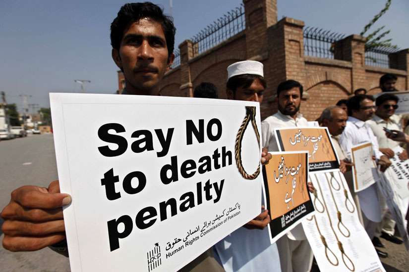 In Peace Day message, Pope addresses death penalty, debt, migrants