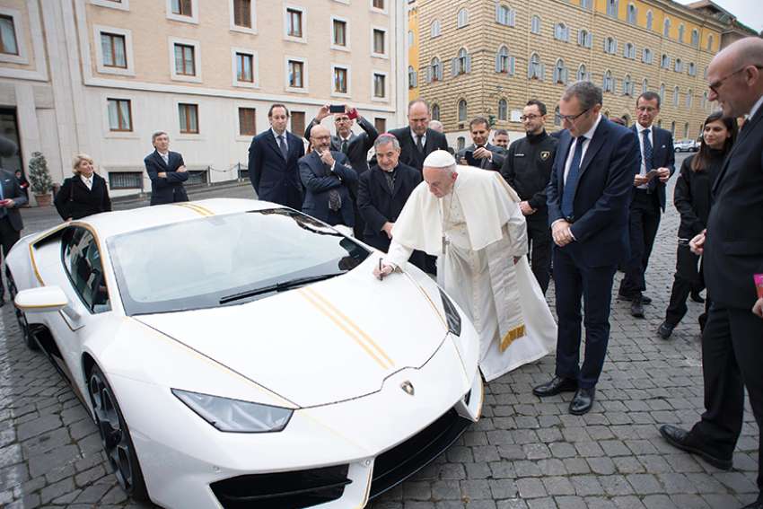 Papal Lamborghini up for raffle; winner gets trip to Rome