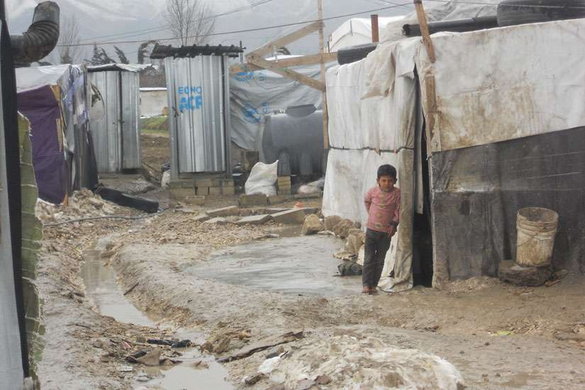 Freezing temps, 60-mph winds, tents: Refugees struggle in Bekaa Valley