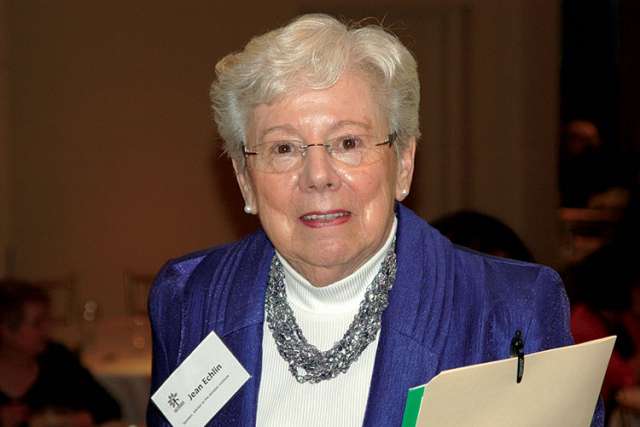 deVeber award named after palliative care pioneer