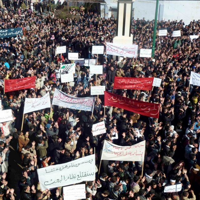 Iraqi refugees in Syria told to avoid demonstrations