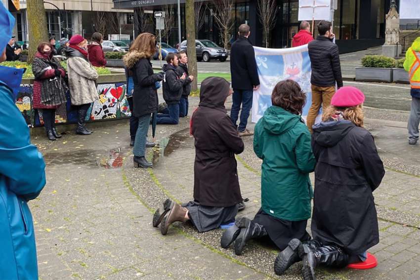 B.C. public Mass ban extended to Jan.8