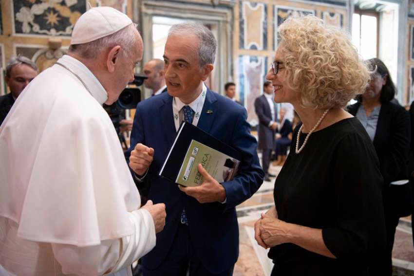 Joint declaration against assisted suicide presented to Pope Francis