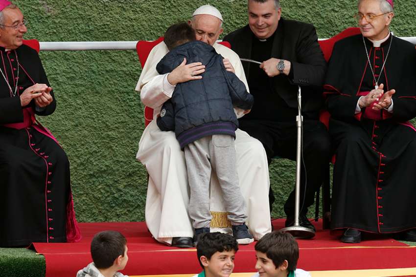 Little boy asks Pope is if atheist dad is in heaven