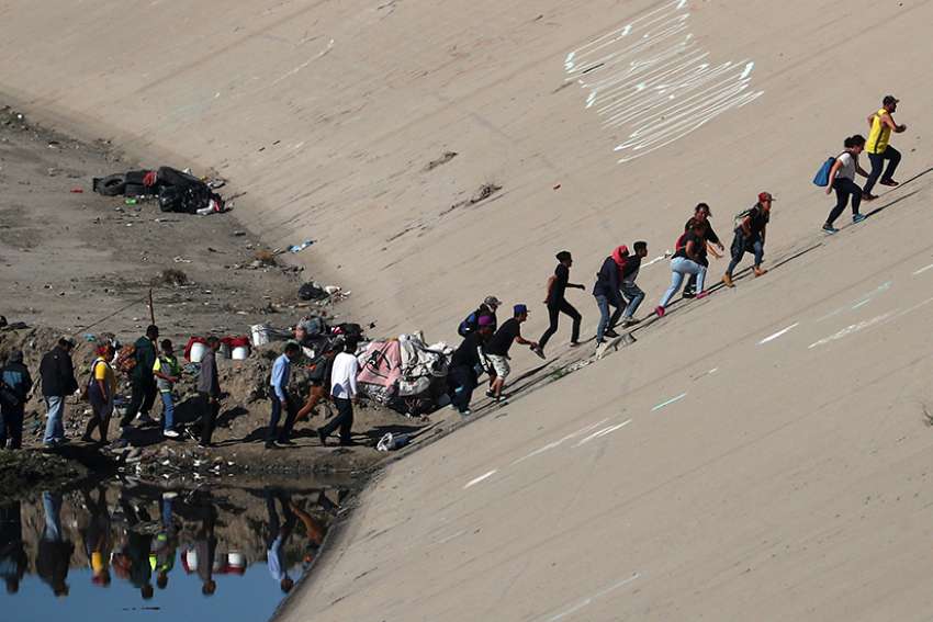 Bishops urge for compassion toward migrants amid rising caravan concerns