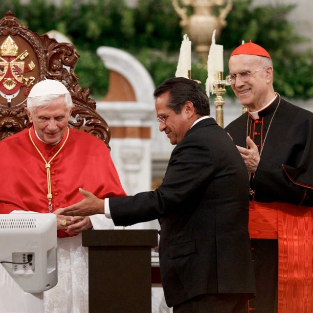 Pope thanks Latin American bishops, urges continued evangelization 