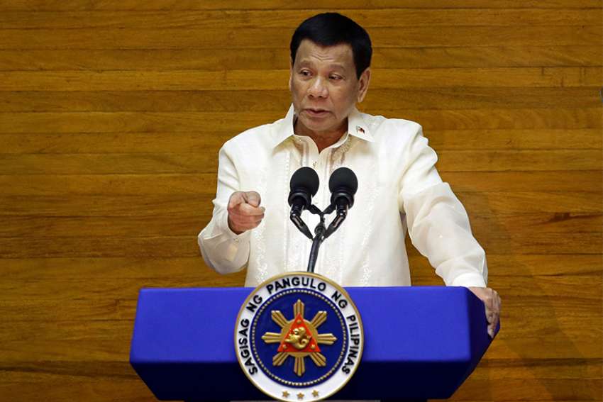 President Duterte tells Filipinos to quit Catholic faith, stop paying Church 'idiots'