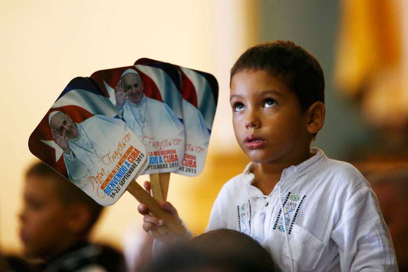 Pope tells Cubans that families are opportunities, not problems