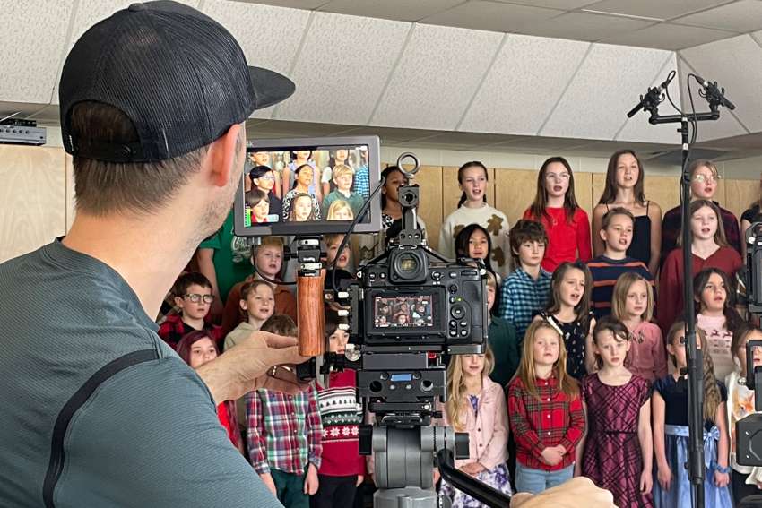 Lights, camera, ‘Joy to the World’