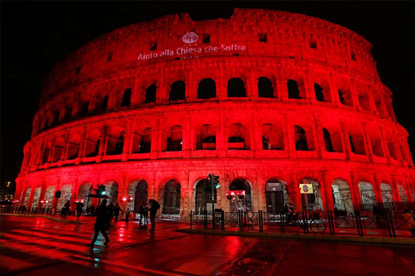 Rome Colosseum cloaked in red to honour modern martyrs