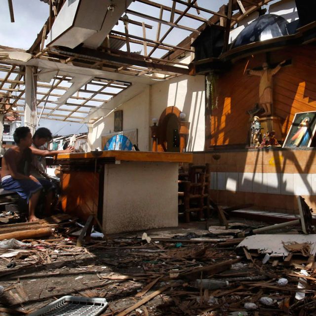 Nuns help debrief stressed typhoon victims arriving in Manila 