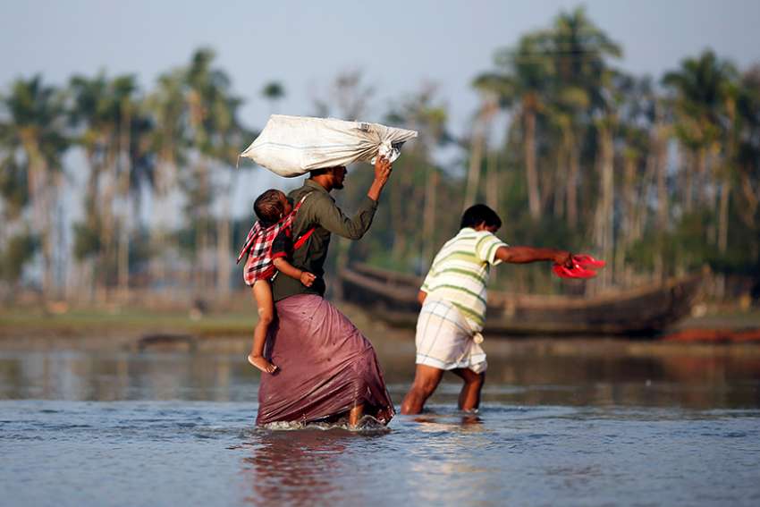 Bishops fear any mention of Rohingya by Pope will bring 'chaos'