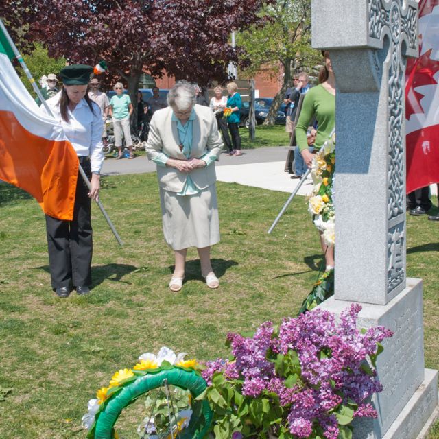 Sisters join in remembering part of Kingston’s tragic past, Irish potato famine