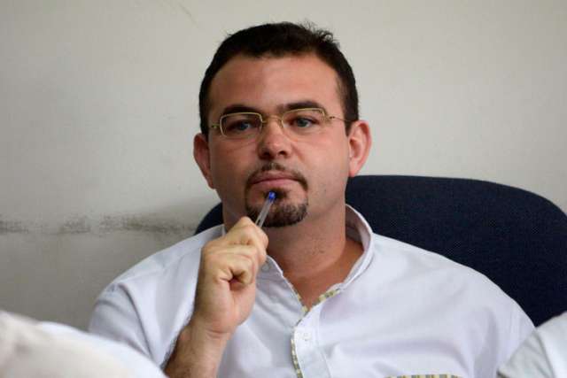 Spanish priest known for working with gangs jailed again in El Salvador