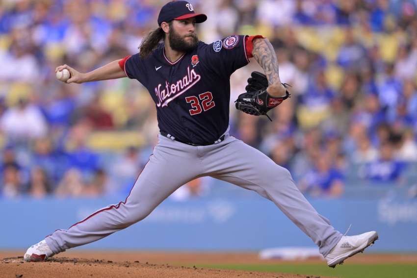 Ballplayers criticize Dodgers’ plan to honour controversial drag group