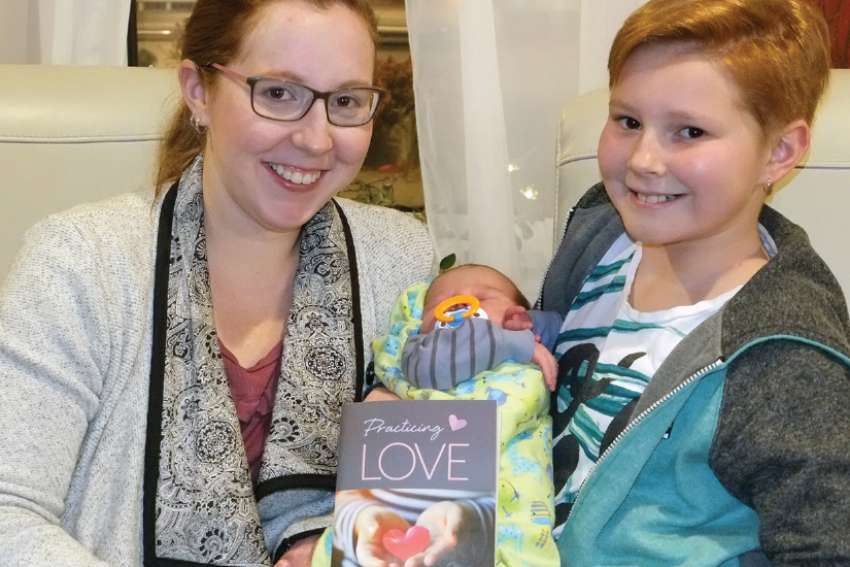 Saskatoon mom and daughter team up for prayer book