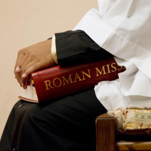 New missal meets with American approval