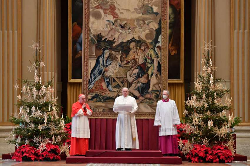 Pope Francis on Christmas: Share hope, promote peace, give vaccine to all