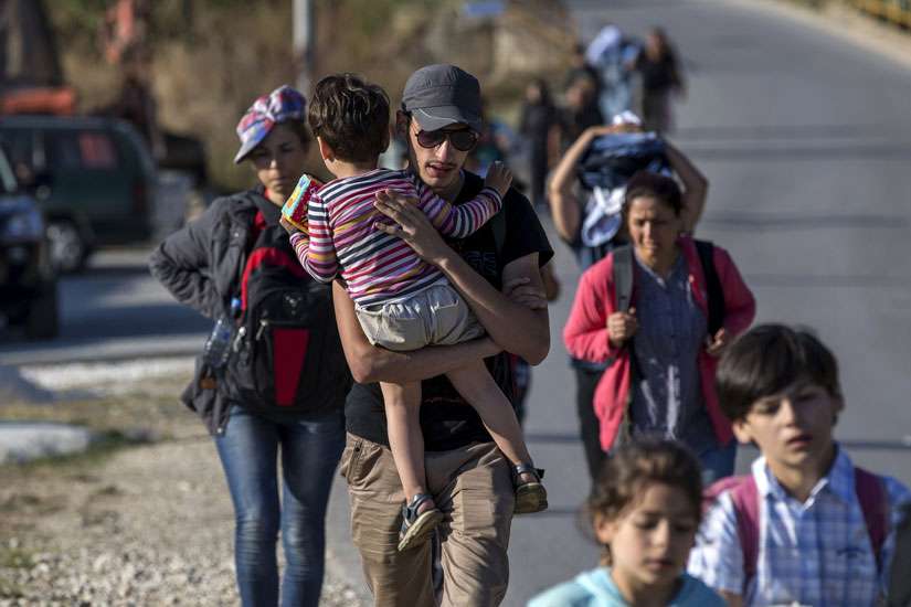 Canadian bishops' social justice document raises plight of refugees