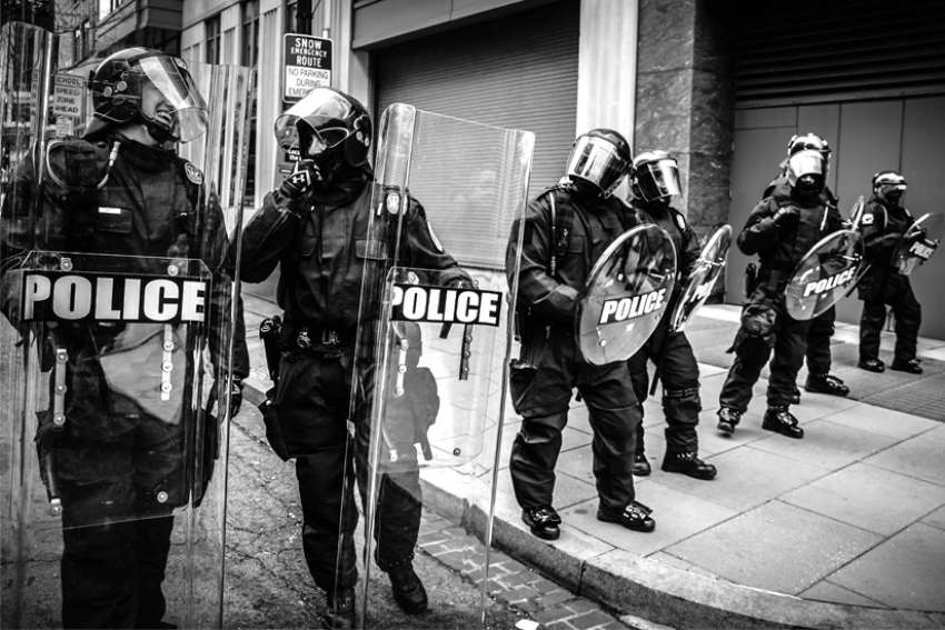 Glen Argan: Dystopian novel misses the mark