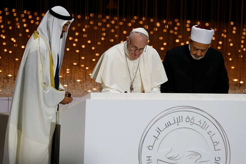 Respect, dialogue key for peace between Christians, Muslims, Pope says
