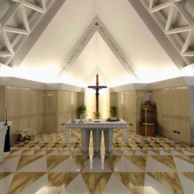 Pope Francis to live in Vatican guesthouse, not papal apartments 