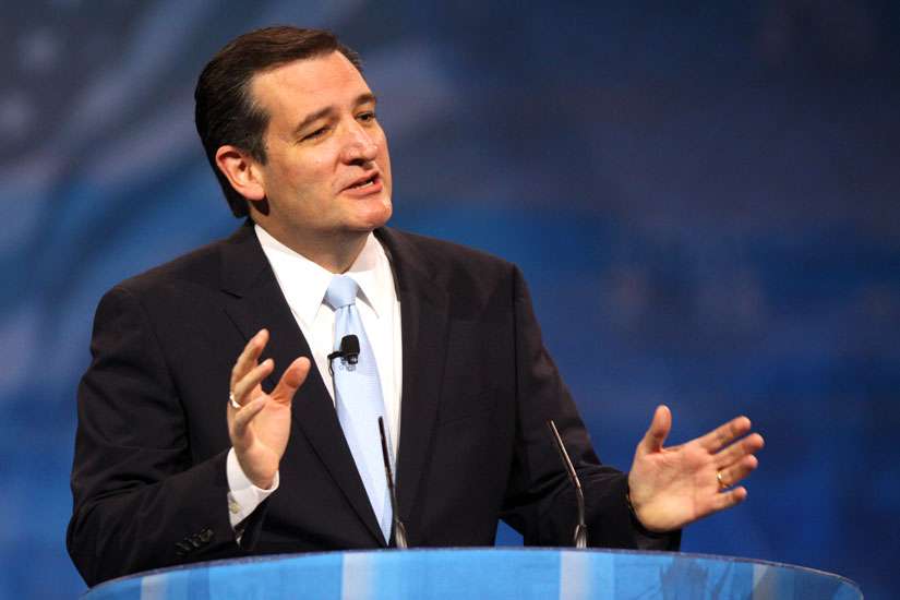 Ted Cruz tries to rouse evangelicals with campaign against Planned Parenthood