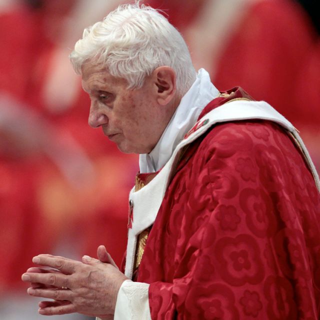 Pope to visit Lebanon, meet Christians, Muslims in September 