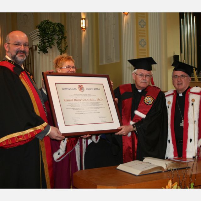 Saint Paul University grants honorary doctorate to Fr. Ron Rolheiser