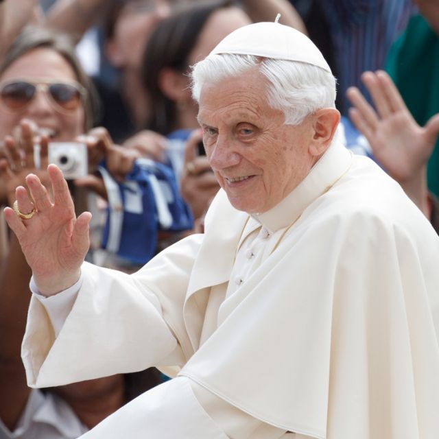 We are family: Pope to give Catholic families hope in troubled times 
